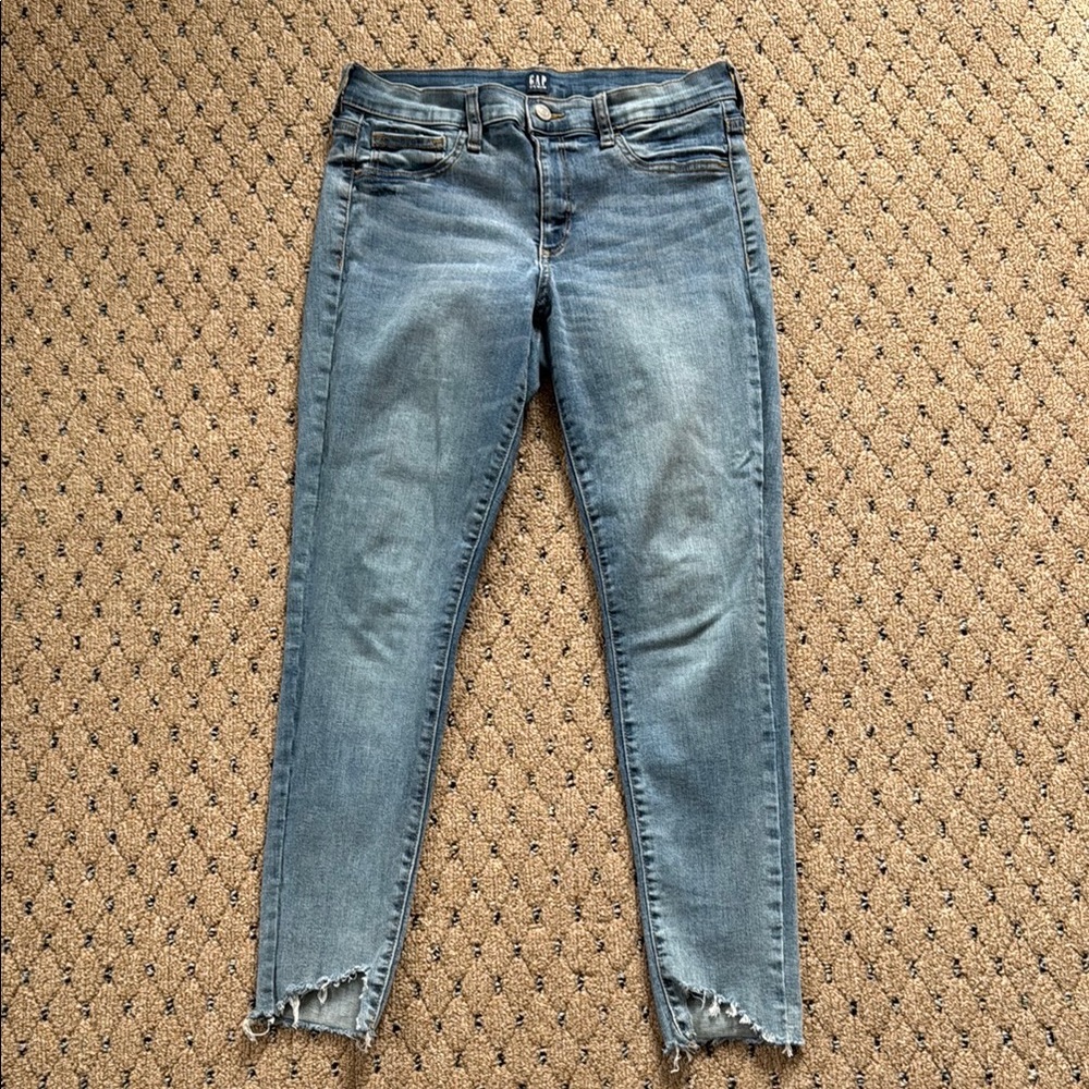 GAP Light Wash Jeggings with Distressed Hem